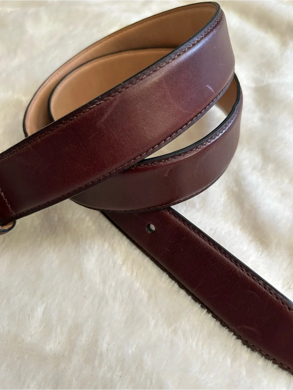 Banana Republic reddish brown leather classic silver buckle belt 32